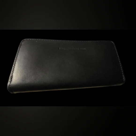 Portland Leather Goods Smooth Black Accordion Wallet - Picture 4 of 8